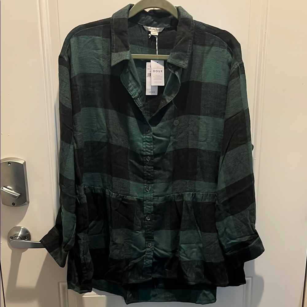 American Eagle Green and Black Casual Button Down Shirt with Peplum
